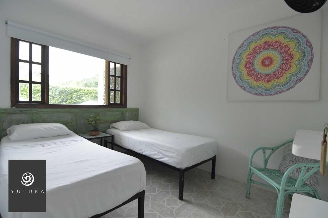 Yuluka Hostel Апуло Экстерьер фото