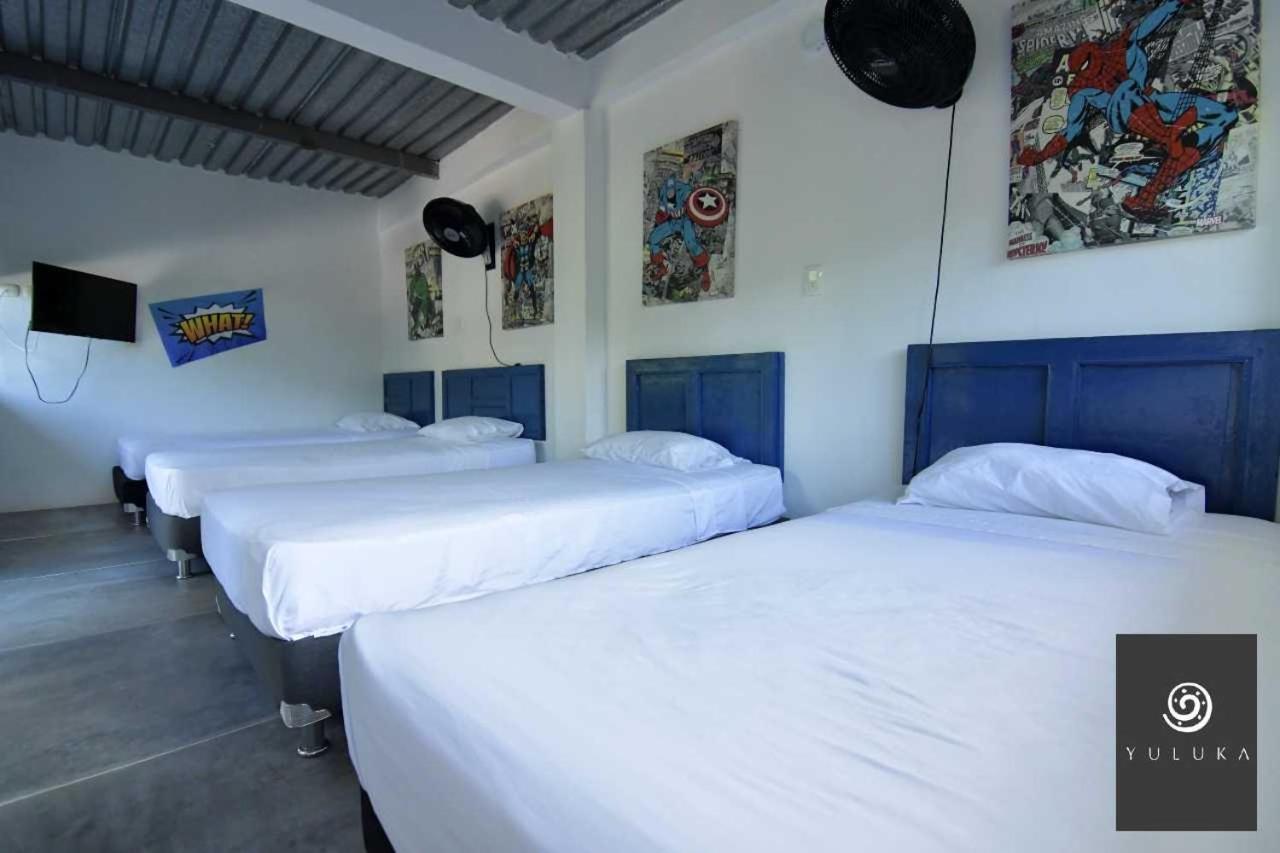 Yuluka Hostel Апуло Экстерьер фото