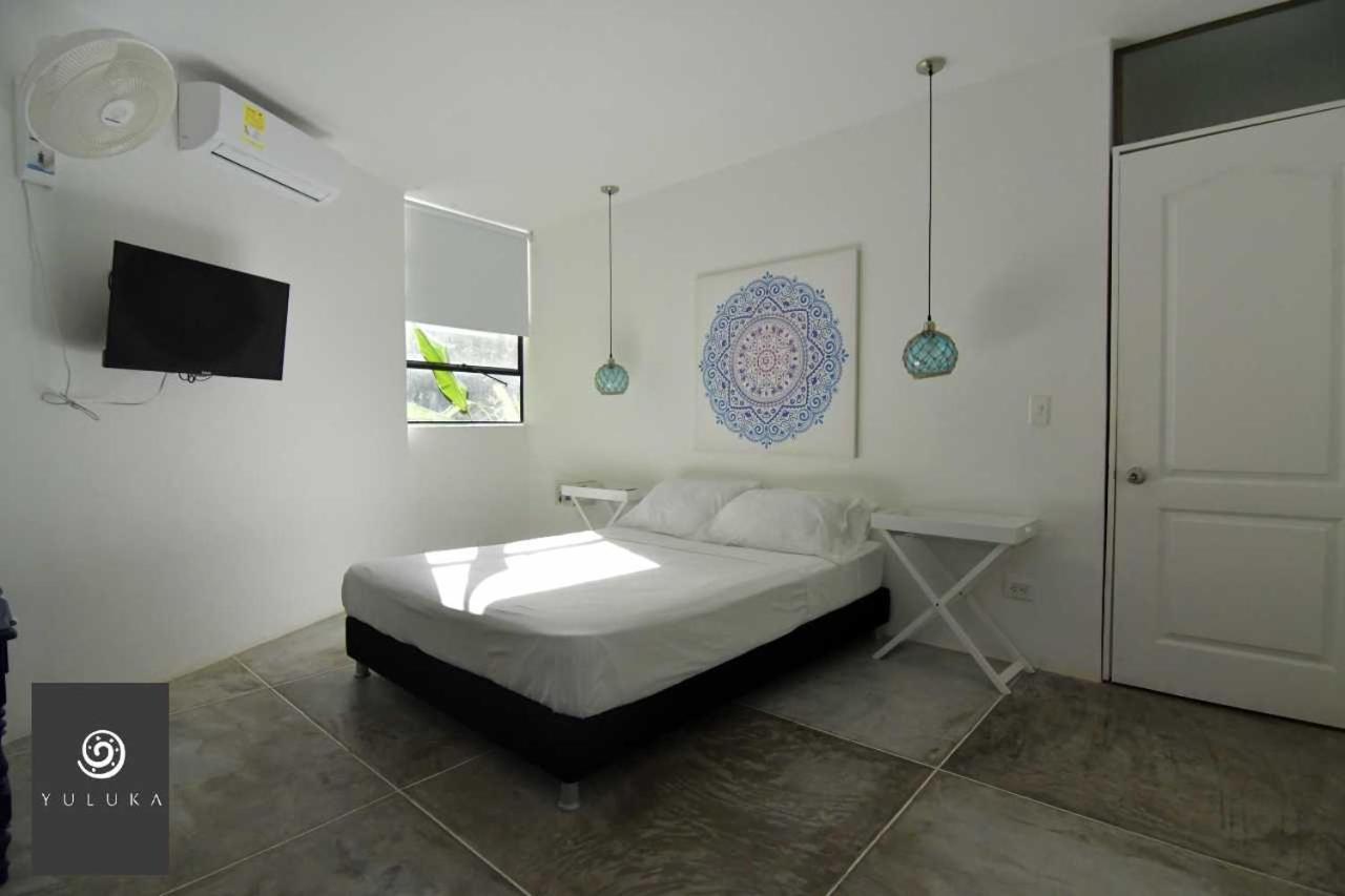 Yuluka Hostel Апуло Экстерьер фото