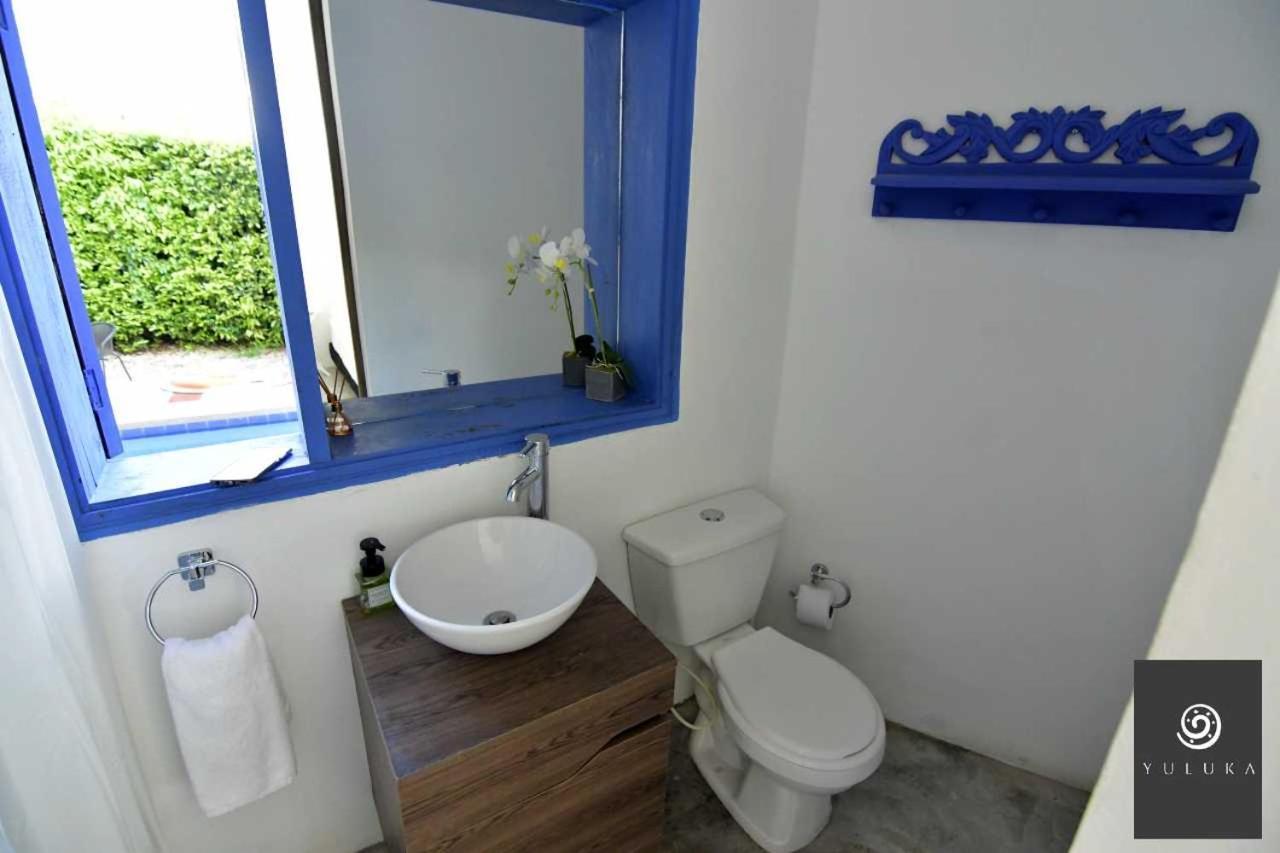 Yuluka Hostel Апуло Экстерьер фото
